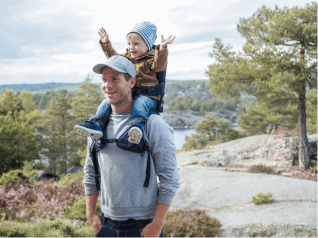 ノルウェー発 肩ぐるまをラクにするベビーキャリアー『MINIMEIS G4』2/5(水)から国内販売開始！